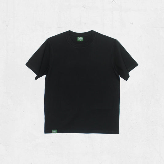 T-shirt nera
